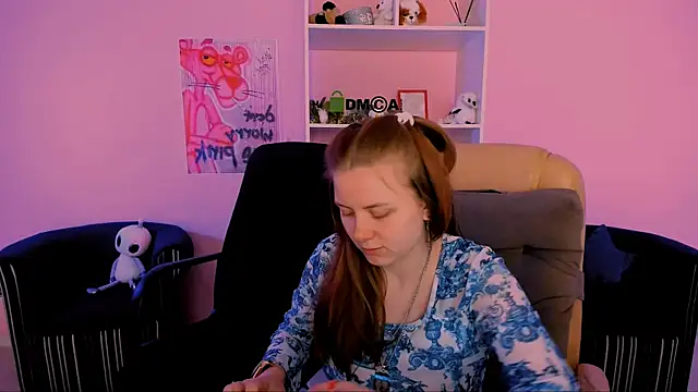 foxy tease  online show from September 19, 11:15 pm