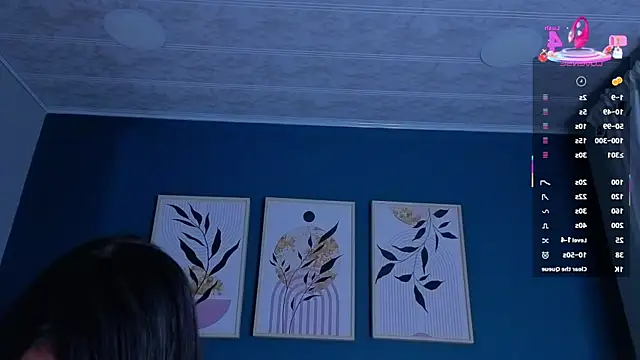 Snapshot of SarahMiler_ chatting on October 15, 11:46 am SarahMiler  online show from October 15, 11:46 am