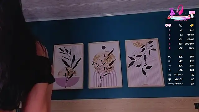 Snapshot of SarahMiler_ chatting on October 18, 12:19 pm SarahMiler  online show from October 18, 12:19 pm