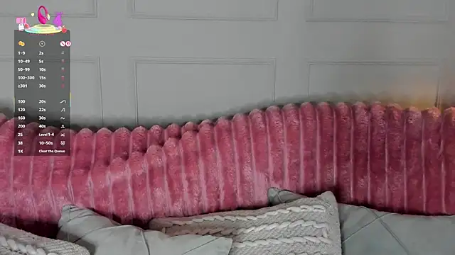 Snapshot of SarahMiler_ chatting on October 7, 11:58 am SarahMiler  online show from October 7, 11:58 am