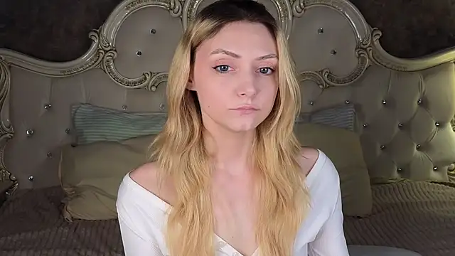 CindyFors online show from September 25, 9:34 pm