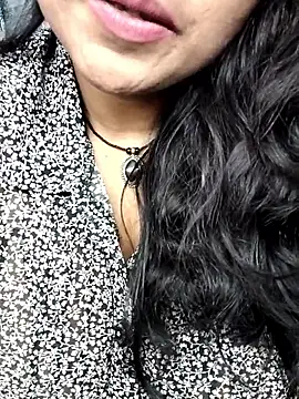 Hotty Sonali online show from March 4, 3:02 am