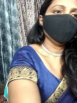 Hotty Sonali online show from April 15, 9:04 pm