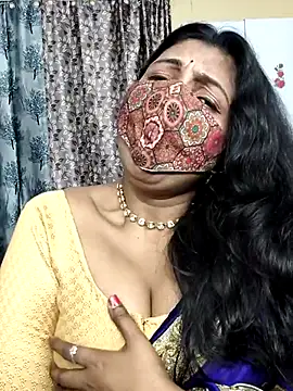 Hotty Sonali online show from March 9, 2:15 am