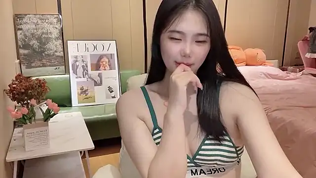 Snapshot of suki-1 chatting on September 17, 4:27 pm suki-1 online show from September 17, 4:27 pm