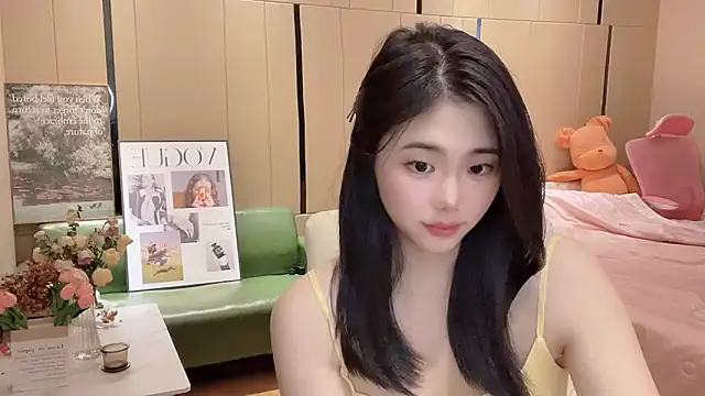 Snapshot of suki-1 chatting on October 10, 8:41 am suki-1 online show from October 10, 8:41 am