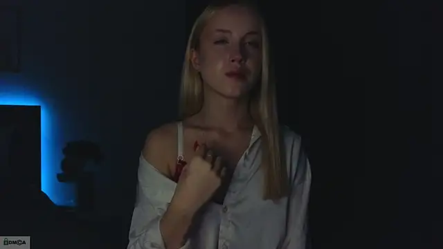 Adele Armas online show from September 8, 9:36 pm