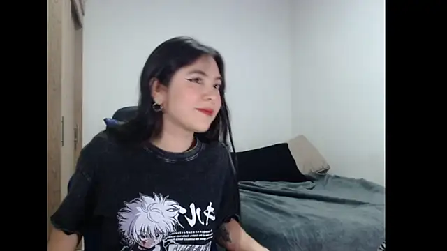 EloiseJun online show from June 10, 5:39 am