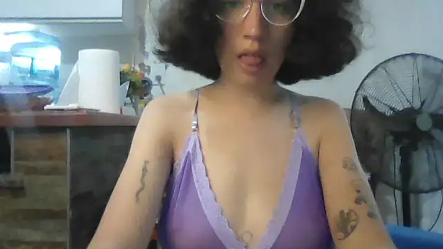 Snapshot of loliporomero chatting on October 12, 10:01 pm loliporomero online show from October 12, 10:01 pm