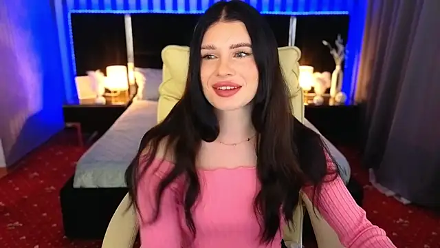 Snapshot of Neyla_Charm chatting on October 21, 7:07 pm Neyla Charm online show from October 21, 7:07 pm