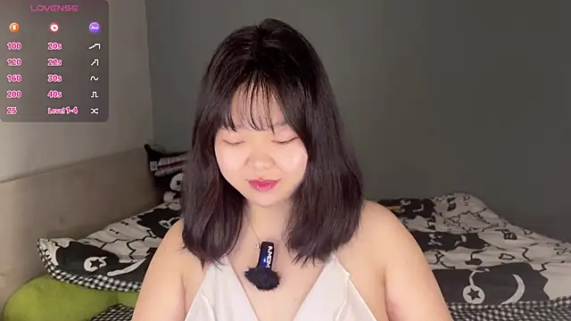 Kittenfishing online show from October 14, 7:27 pm