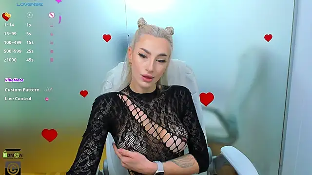 Snapshot of aileen_williams chatting on September 22, 8:24 am aileen williams online show from September 22, 8:24 am