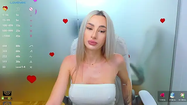 Snapshot of aileen_williams chatting on October 17, 8:28 am aileen williams online show from October 17, 8:28 am