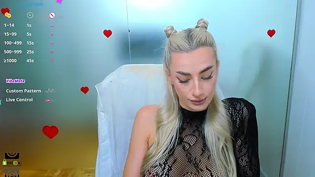 Snapshot of aileen_williams chatting on October 4, 8:09 am aileen williams online show from October 4, 8:09 am