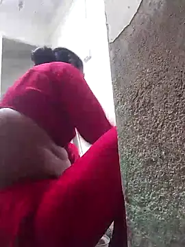 Snapshot of aunty_sumy chatting on October 3, 8:41 am aunty sumy online show from October 3, 8:41 am