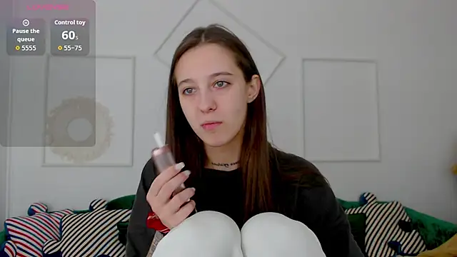 Little cherryy   online show from October 2, 6:40 am