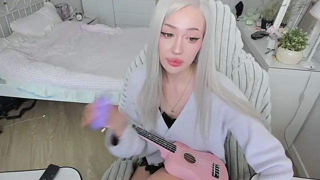 Snapshot of saadnesstyan chatting on September 29, 9:47 am saadnesstyan online show from September 29, 9:47 am