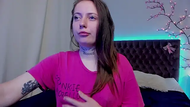 LilaVame online show from September 19, 7:57 pm