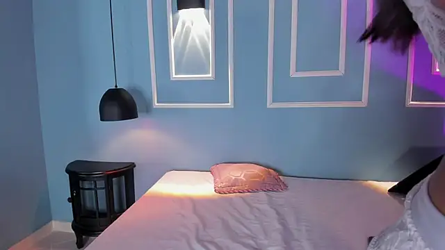 hannaa zc online show from November 5, 1:16 pm