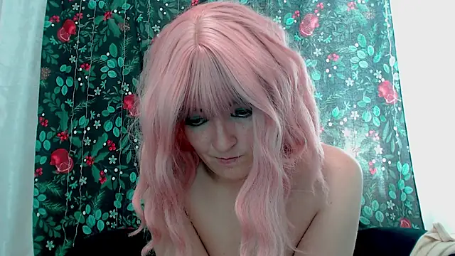 MagicPink online show from May 7, 1:37 pm
