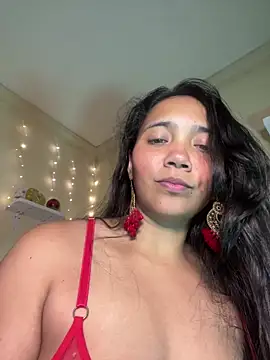 Snapshot of effie_castroo chatting on October 18, 3:42 am effie castroo online show from October 18, 3:42 am