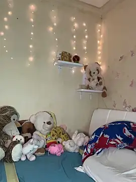 Snapshot of effie_castroo chatting on October 12, 12:24 am effie castroo online show from October 12, 12:24 am