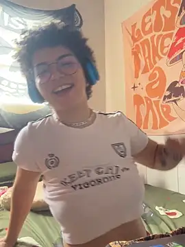 CamillyBlum online show from May 29, 6:39 pm
