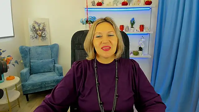 NinaStarle online show from October 25, 4:53 am