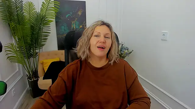 NinaStarle online show from January 12, 12:10 pm