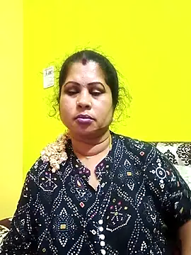 sirdharshini143 online show from September 10, 6:19 pm