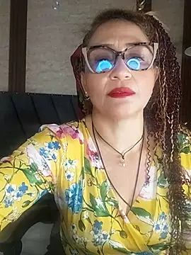 Snapshot of Cailinmilf chatting on October 9, 11:09 pm Cailinmilf online show from October 9, 11:09 pm