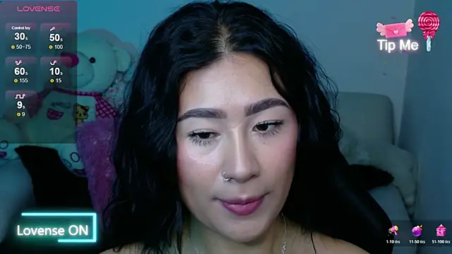 evelyn ch  online show from November 12, 11:08 am