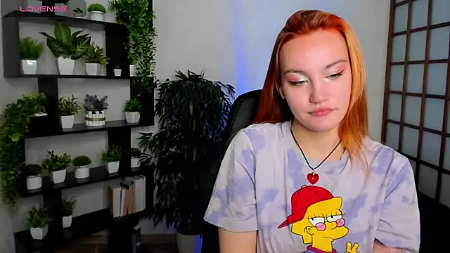 Snapshot of Ida_FaneStain chatting on October 4, 2:06 am Ida FaneStain online show from October 4, 2:06 am