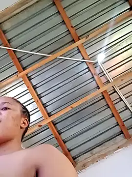 HugeTitisxx online show from October 2, 9:14 am