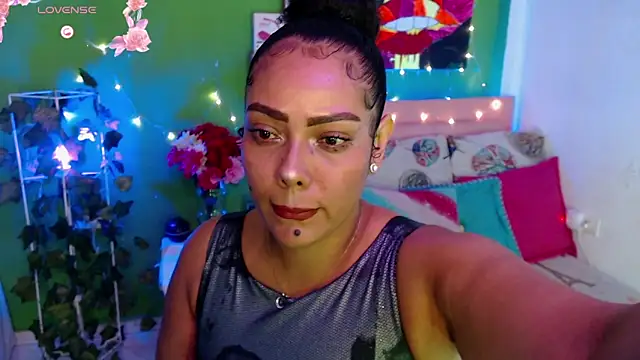 katherinnyazz online show from September 19, 2:43 am