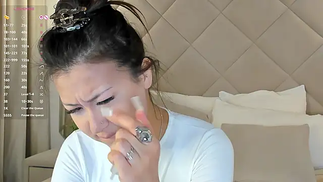 Nelly Kimm online show from November 12, 1:03 am