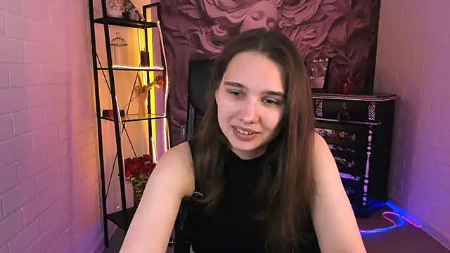 TessaMill online show from October 2, 5:34 am