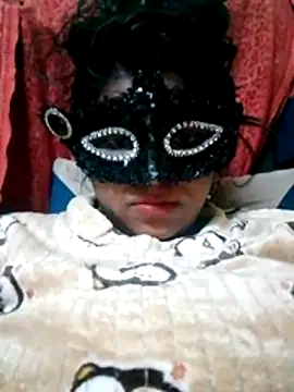 Dassing strip couple online show from December 22, 10:24 pm