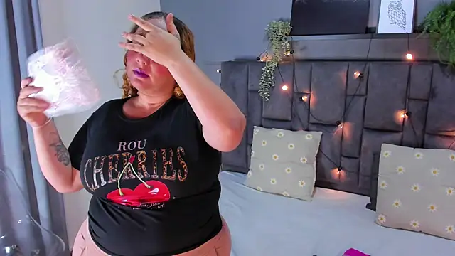 JenaCooper  online show from December 15, 7:30 pm