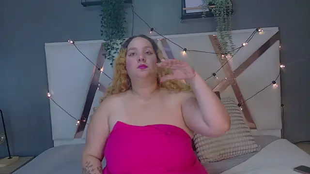 JenaCooper  online show from April 1, 2:56 am