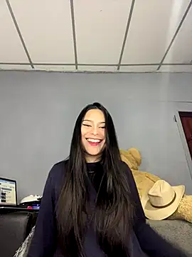 conejitadayy online show from September 12, 6:25 am