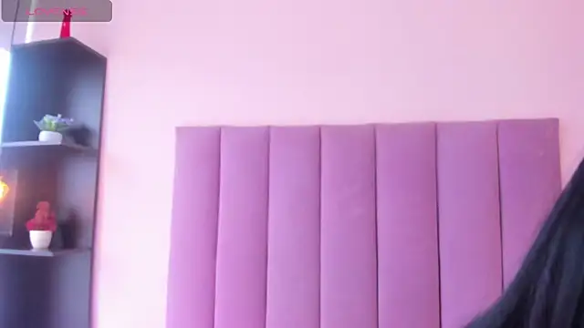 violet myerrs online show from February 12, 1:46 pm