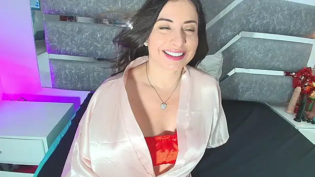 Snapshot of Karla-Lin chatting on September 22, 3:43 pm Karla-Lin online show from September 22, 3:43 pm