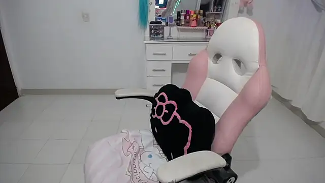 Elizabeth rose02 online show from August 5, 11:22 pm