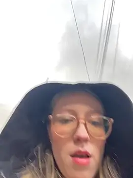 ReenKitty online show from October 25, 9:54 pm