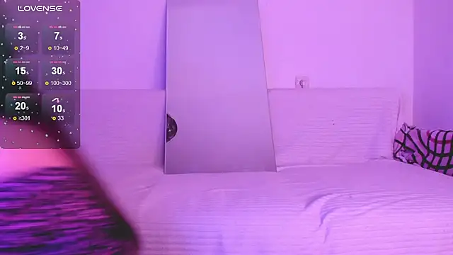 Lil Foxy9 online show from November 28, 3:37 pm