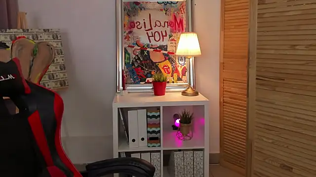 ayakskalermonss online show from October 17, 8:28 am