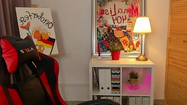 ayakskalermonss online show from September 30, 8:20 am