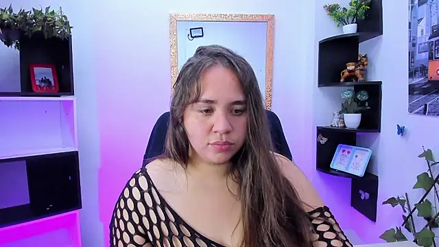 LucyOwen 18 online show from January 9, 2:10 pm