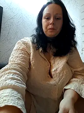 Chrissy Christal online show from October 28, 6:35 pm